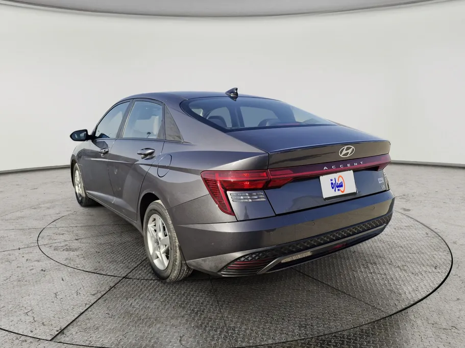 2024 Hyundai Accent Fleet 