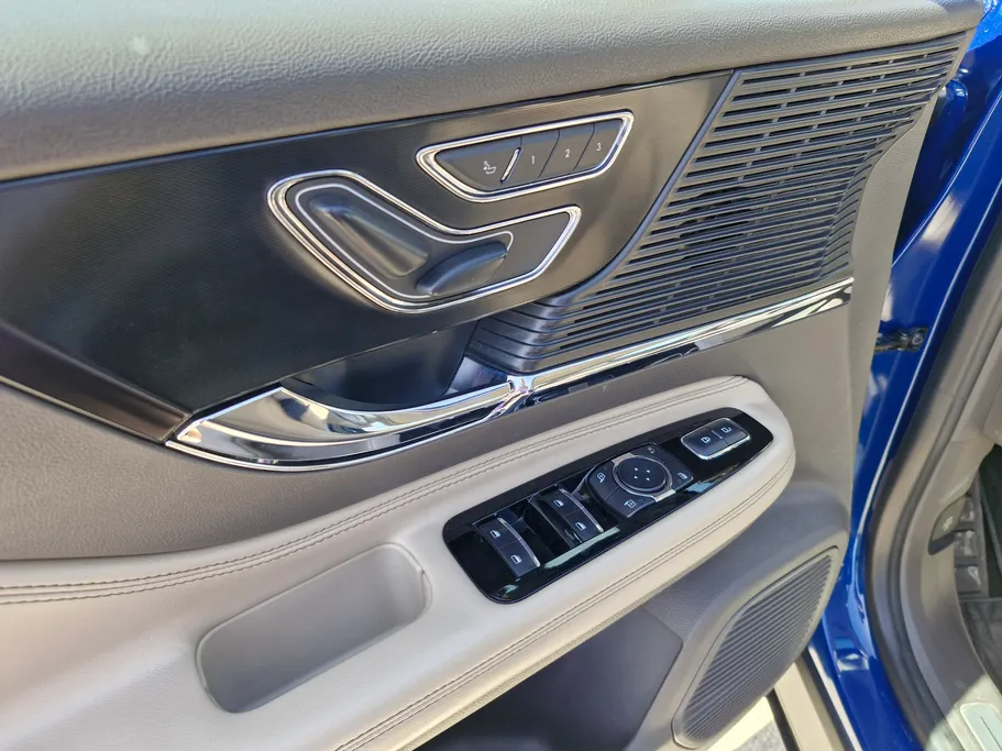 لينكولن كورسير Standard 2021 