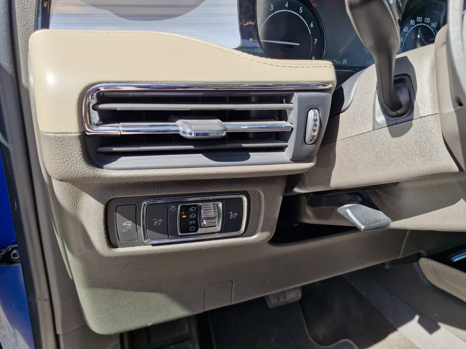 لينكولن كورسير Standard 2021 