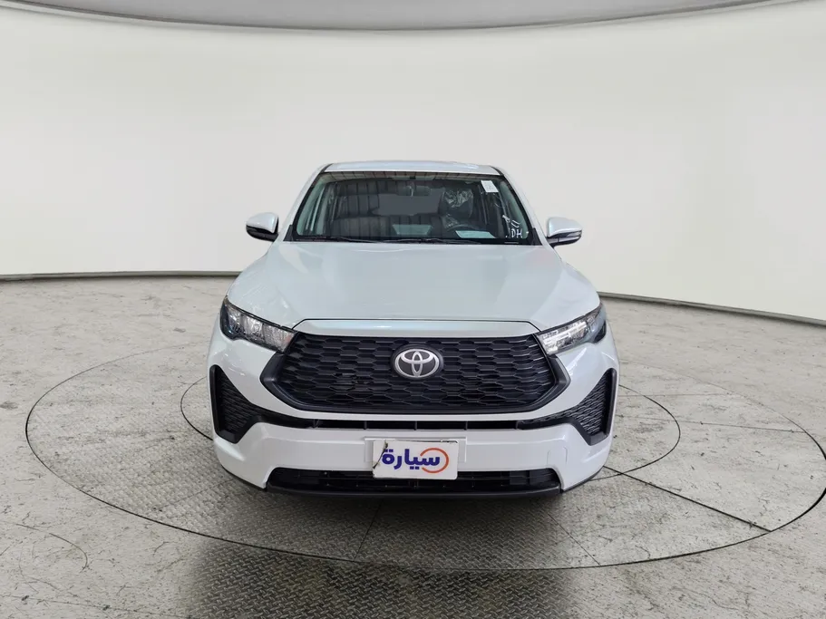 تويوتا اينوفا GL 2025 