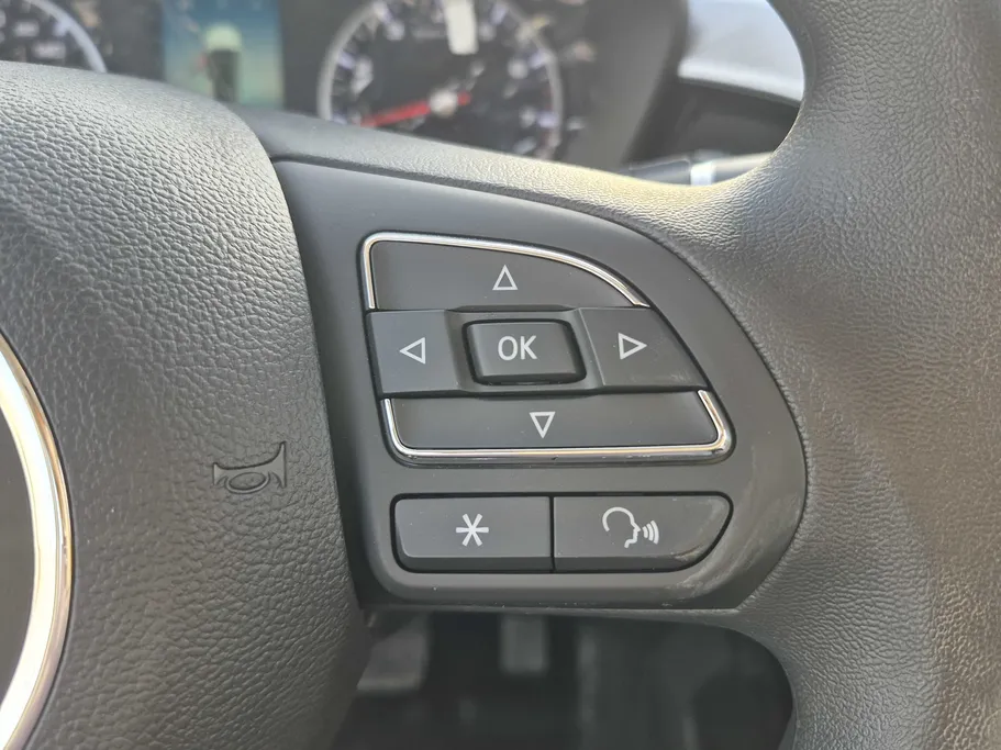 2025 MG 5 STD New Shape 