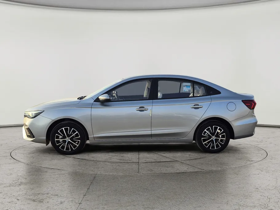 2025 MG 5 STD New Shape 