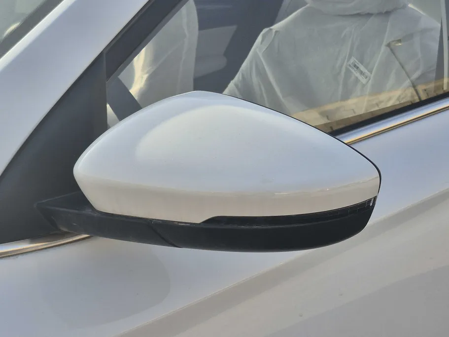 2025 MG 5 STD New Shape 