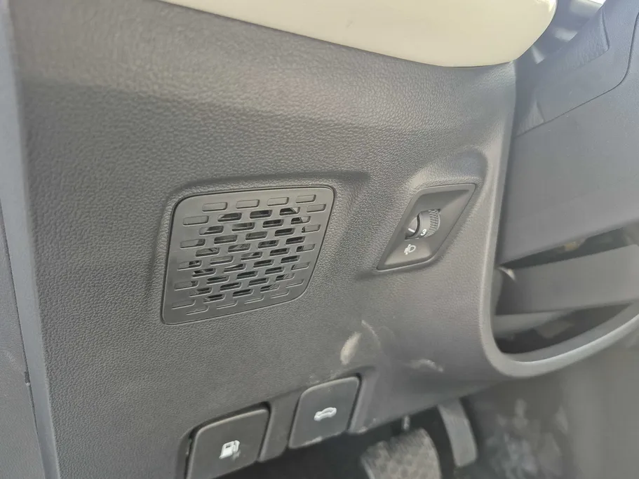 2025 MG 5 STD New Shape 