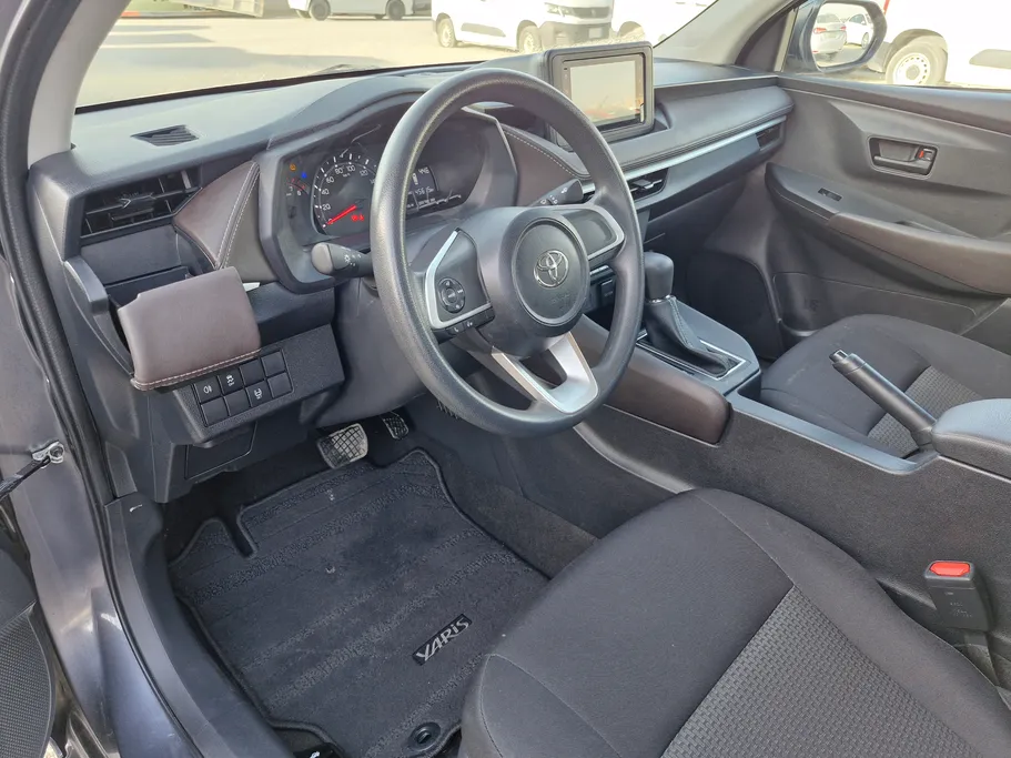 2024 Toyota Yaris  Y 