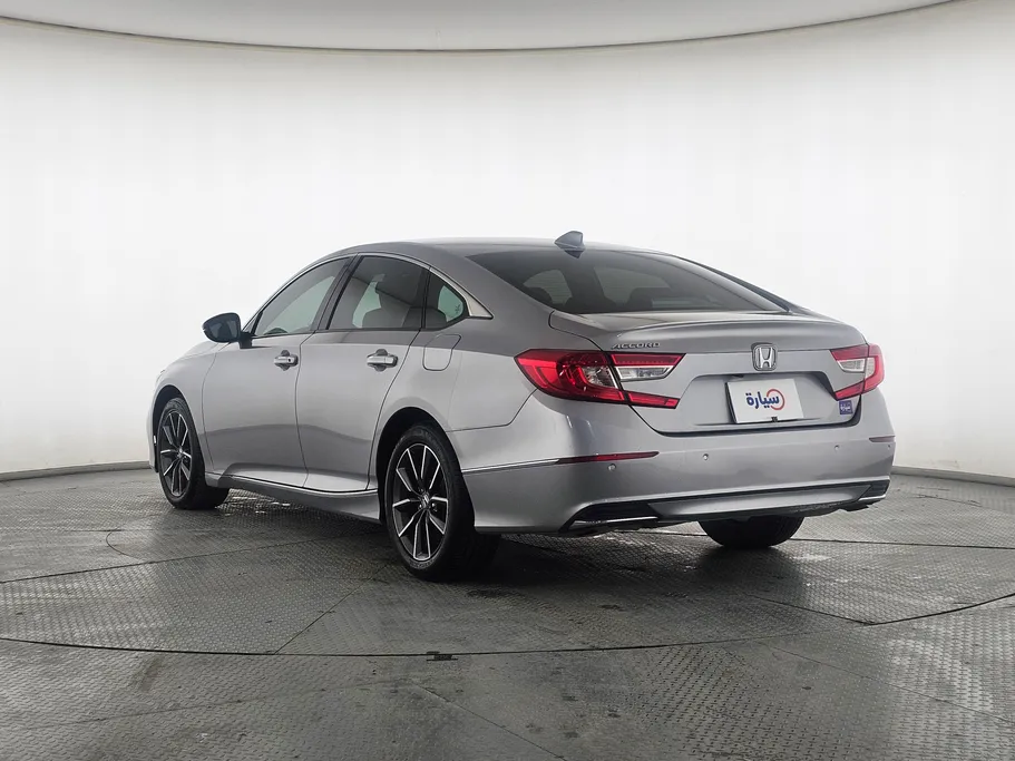 هوندا اكورد EX L 2022 