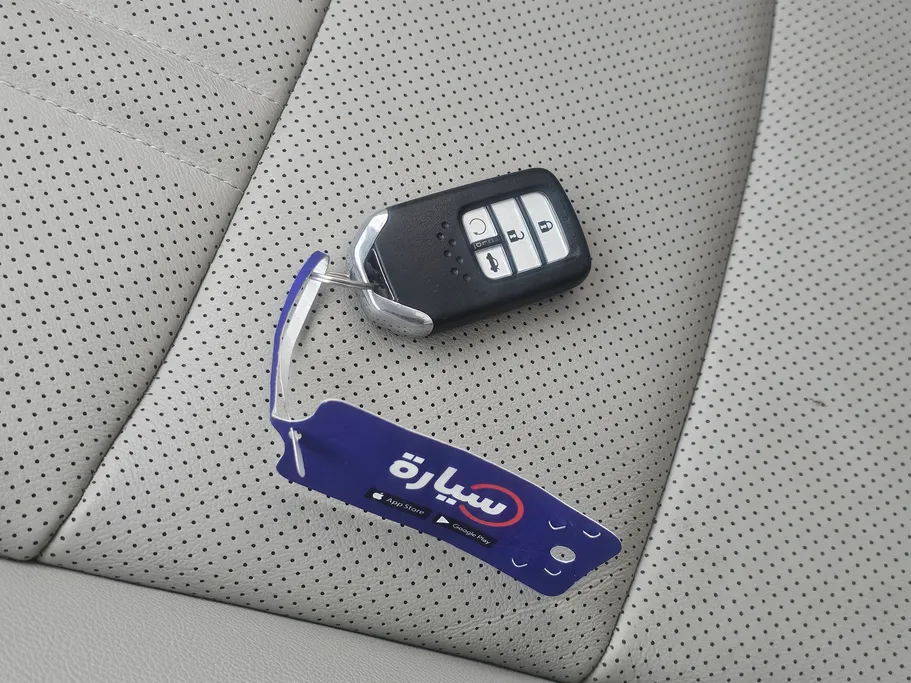 هوندا اكورد EX L 2022 