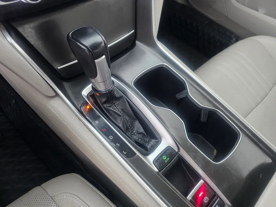 هوندا اكورد EX L 2022 