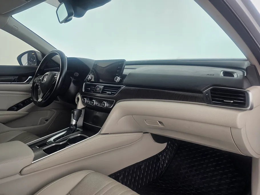 هوندا اكورد EX L 2022 