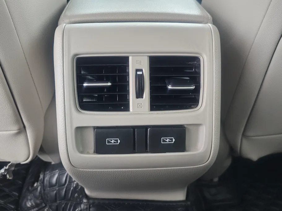 هوندا اكورد EX L 2022 