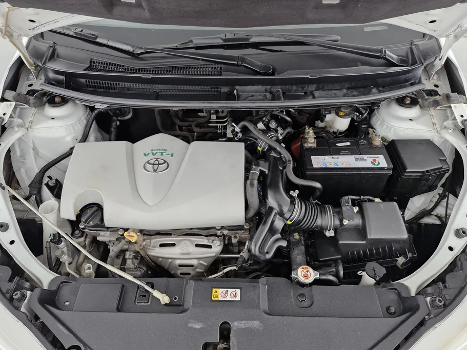 2021 Toyota Yaris  Y 