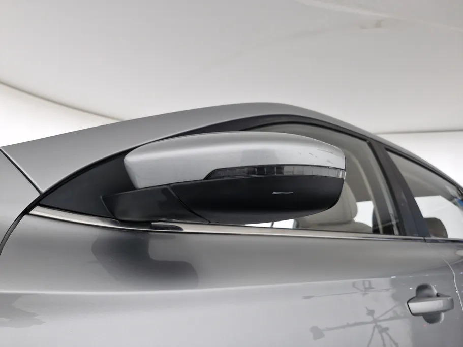 ام جي 5 COM 2022 