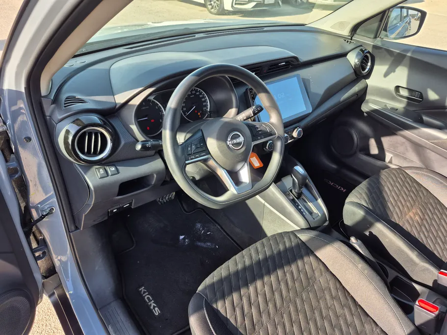 2024 Nissan Kicks S 