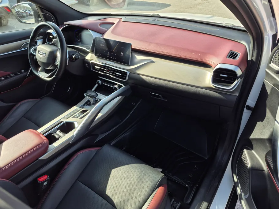 2023 Geely Coolray Plus 