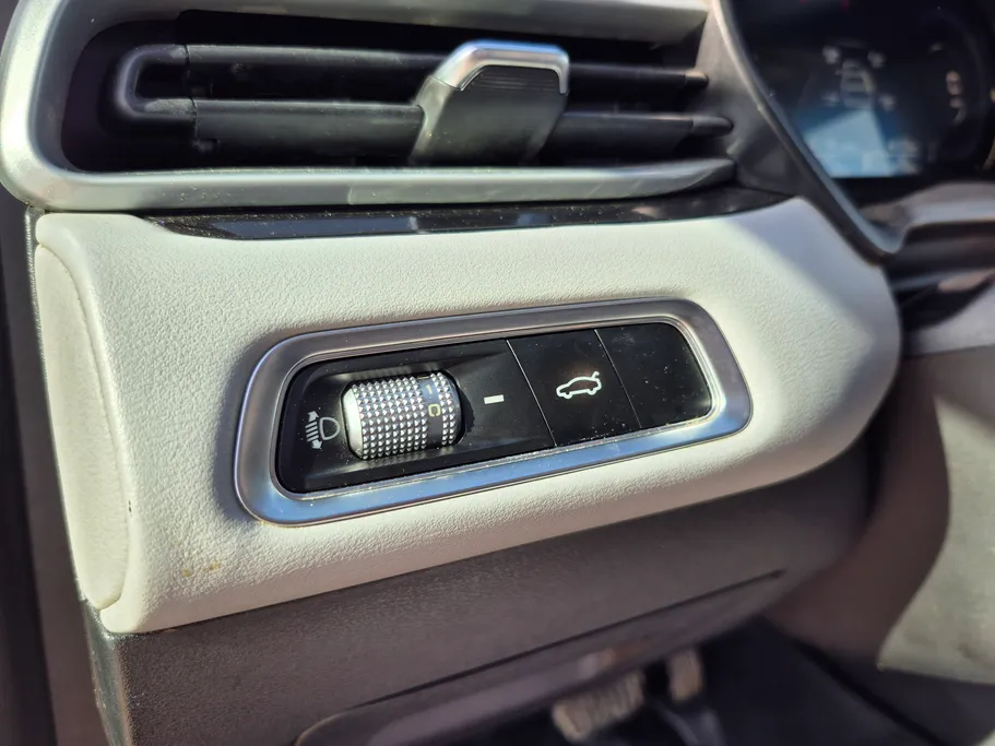 2023 Geely Emgrand GF 