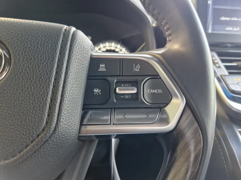 2024 Toyota Land Cruiser VXR 