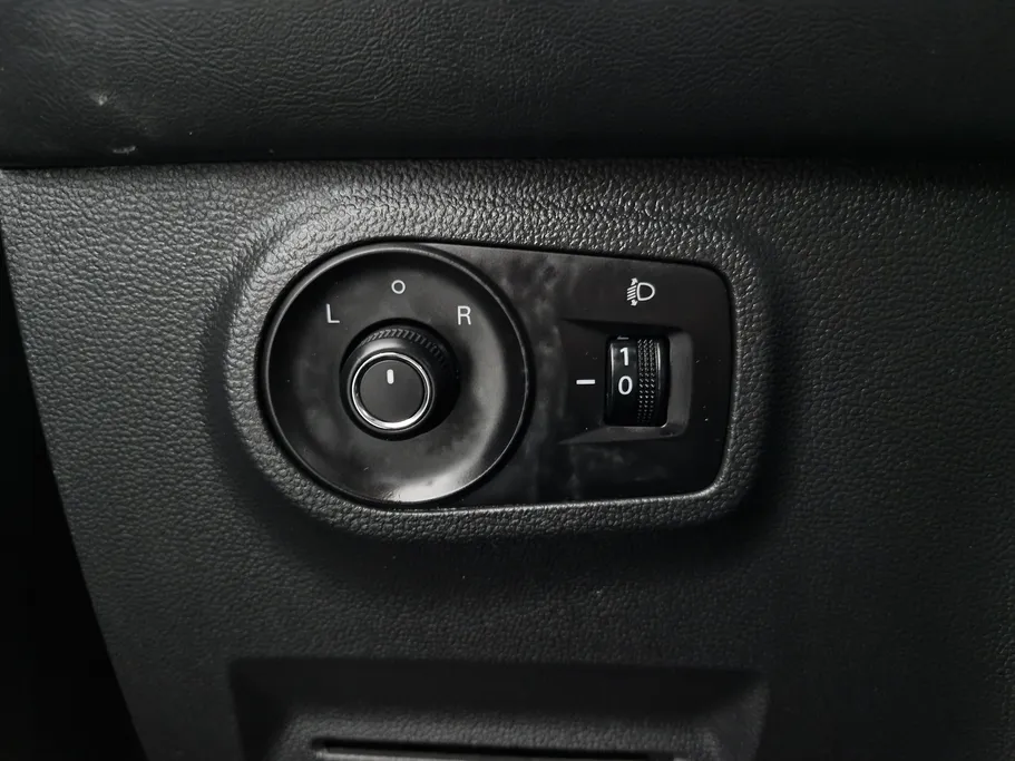 ام جي ZS STD 2023 