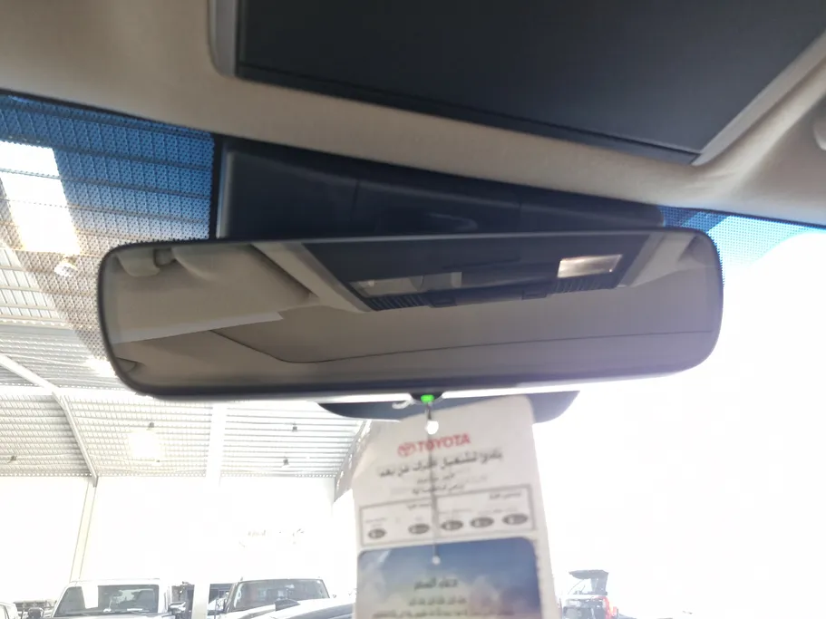 2024 Toyota Land Cruiser GXR 