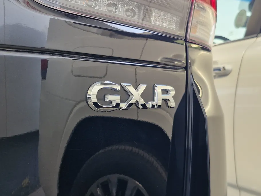 2024 Toyota Land Cruiser GXR 
