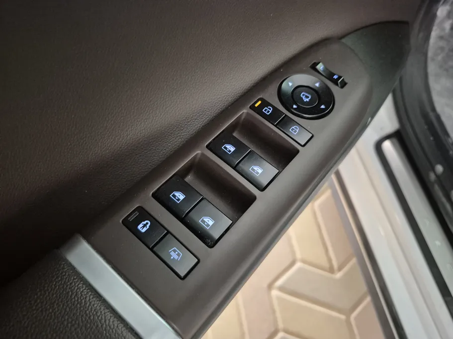 هيونداي ازيرا اكسكلوسف 2025 