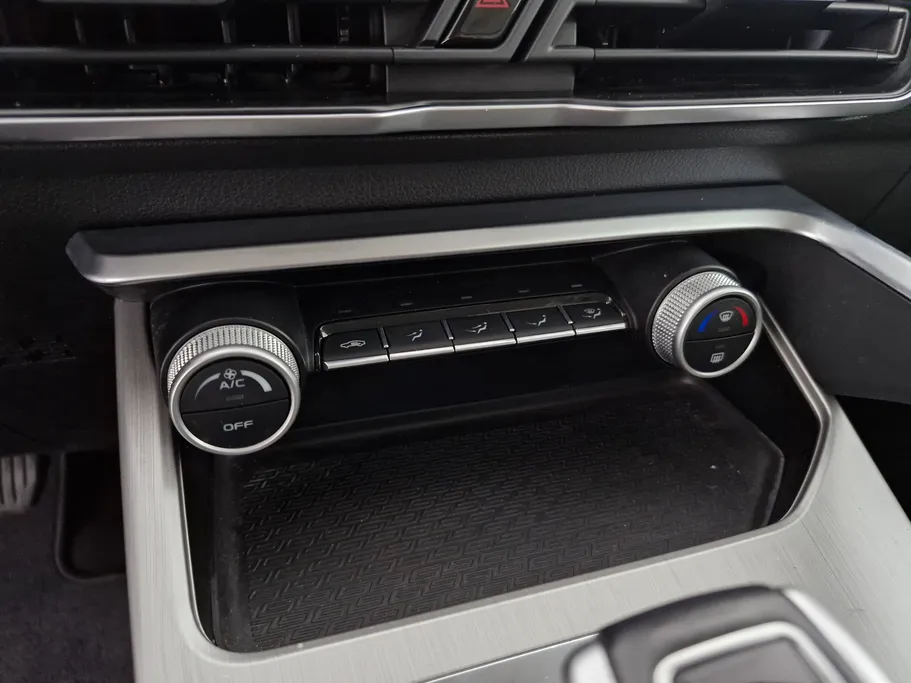 2022 Geely Coolray Basic GS 