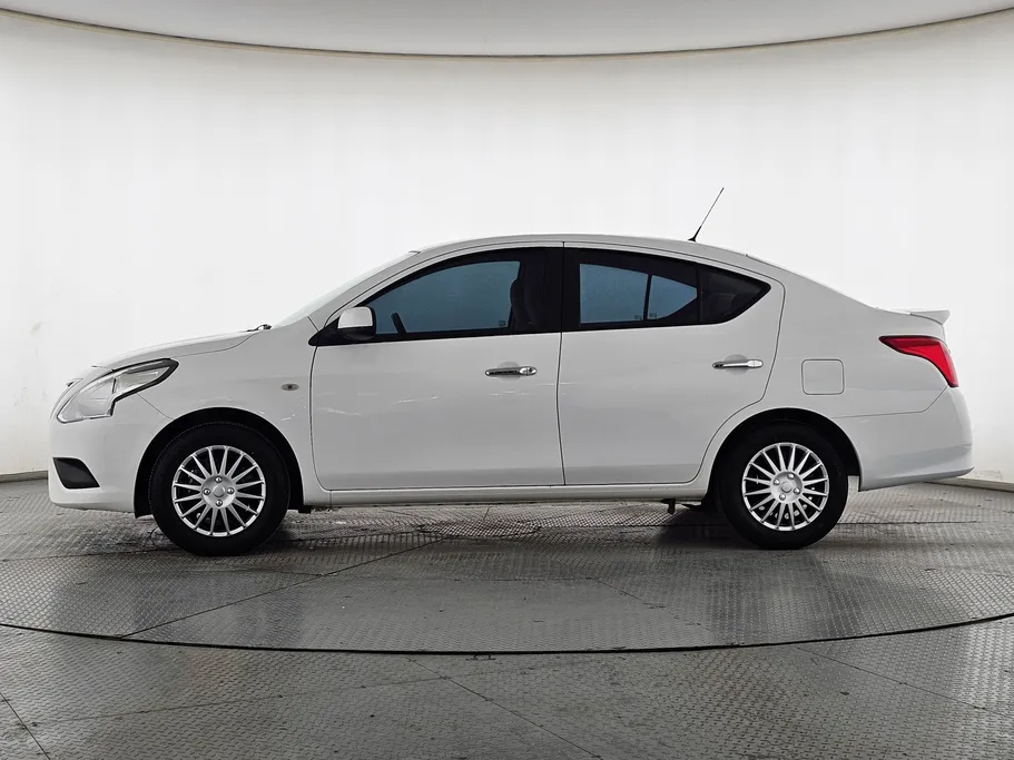 2022 نيسان Sunny Classic 