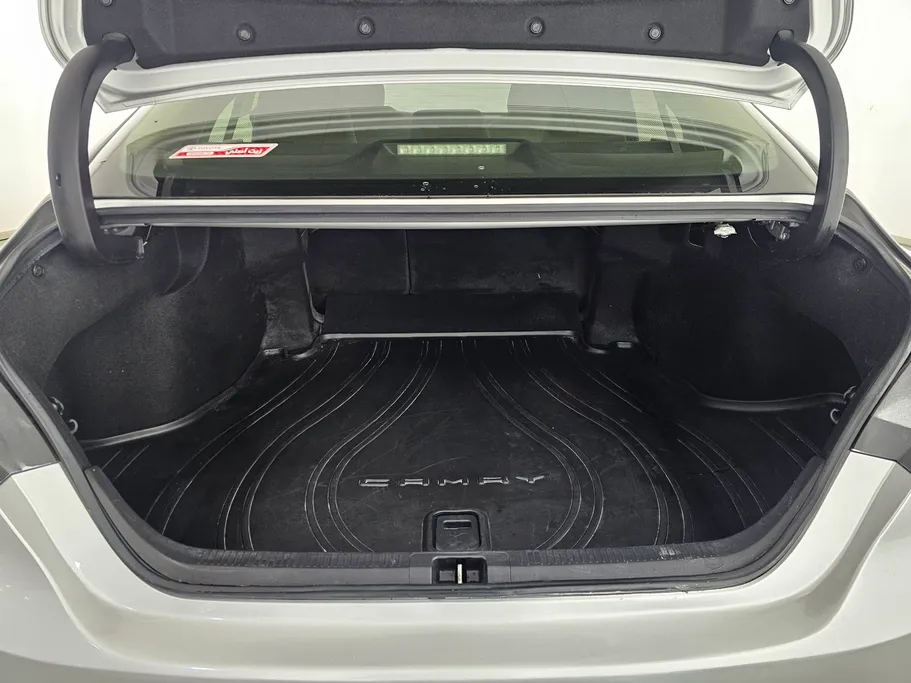 2022 Toyota Camry  GLE 