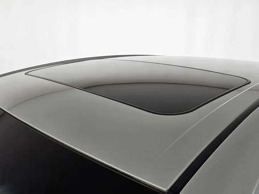 2022 Toyota Camry  GLE 