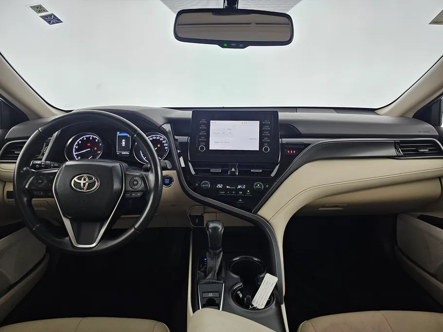 2022 Toyota Camry  GLE 