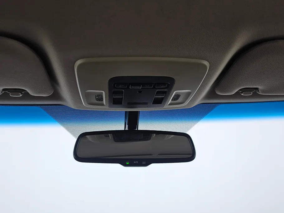 2022 Toyota Camry  GLE 