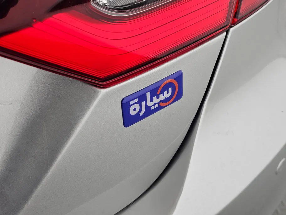 2022 Toyota Camry  GLE 