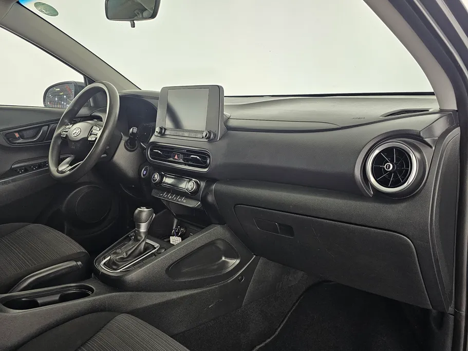 2022 Hyundai Kona SMART 