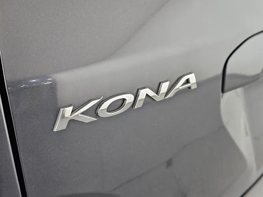 2022 Hyundai Kona SMART 