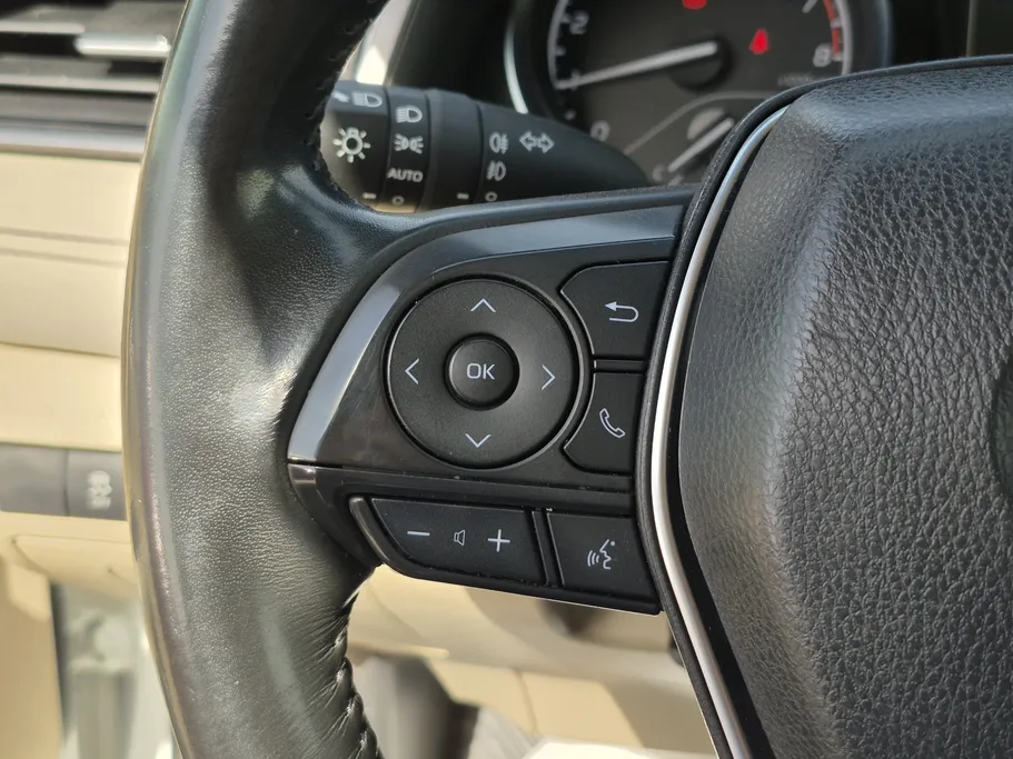 2024 Toyota Camry  GLE 