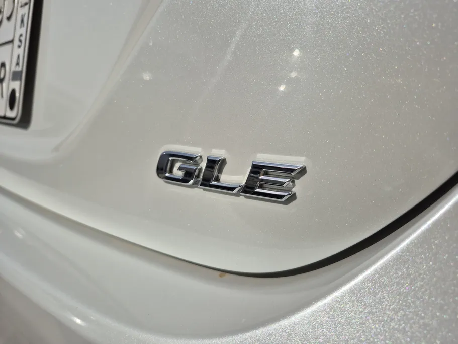 2024 Toyota Camry  GLE 