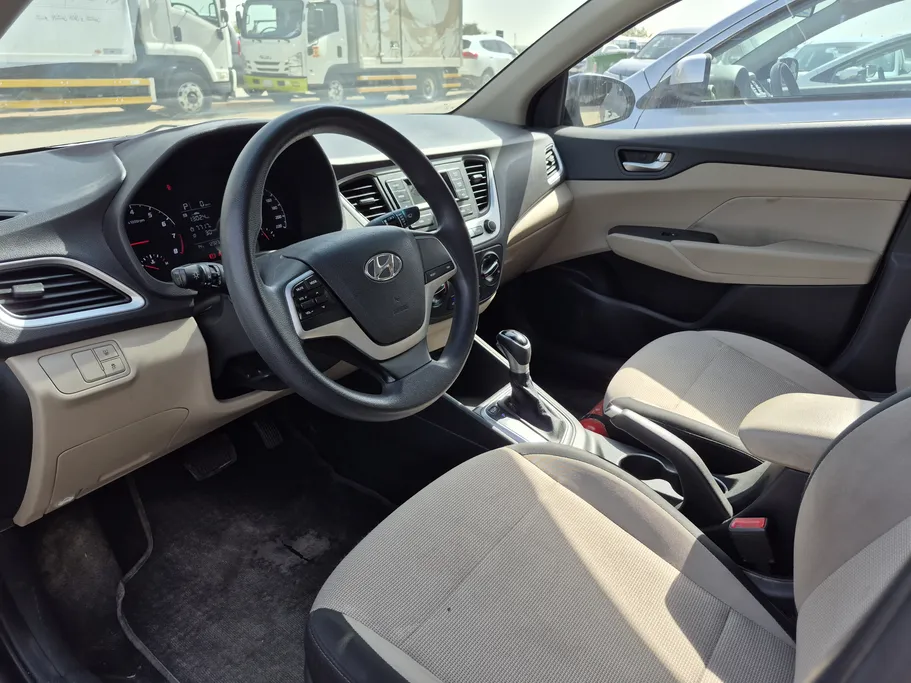 2022 Hyundai Accent Smart 