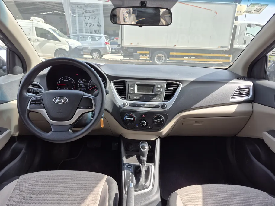 2022 Hyundai Accent Smart 