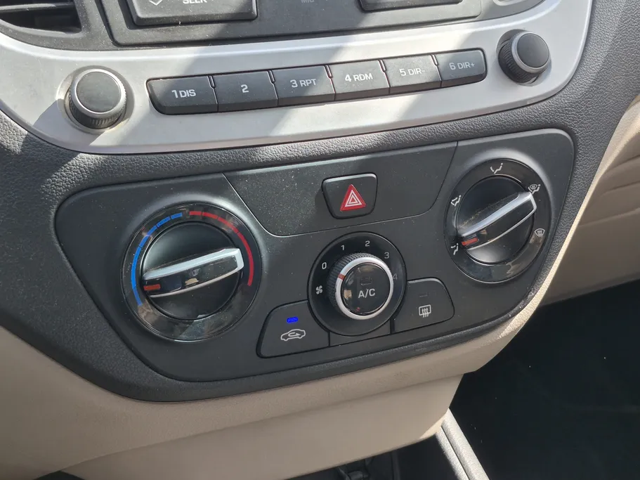 2022 Hyundai Accent Smart 