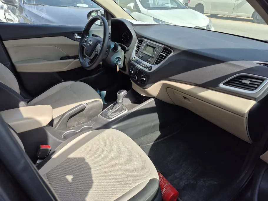 2022 Hyundai Accent Smart 