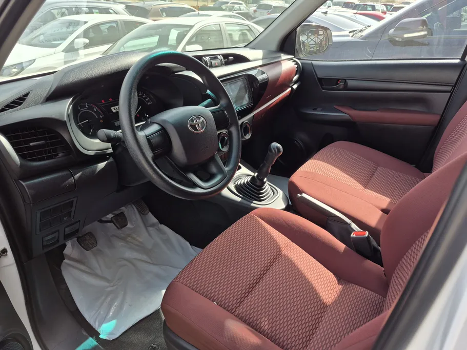 2023 Toyota Hilux GL 