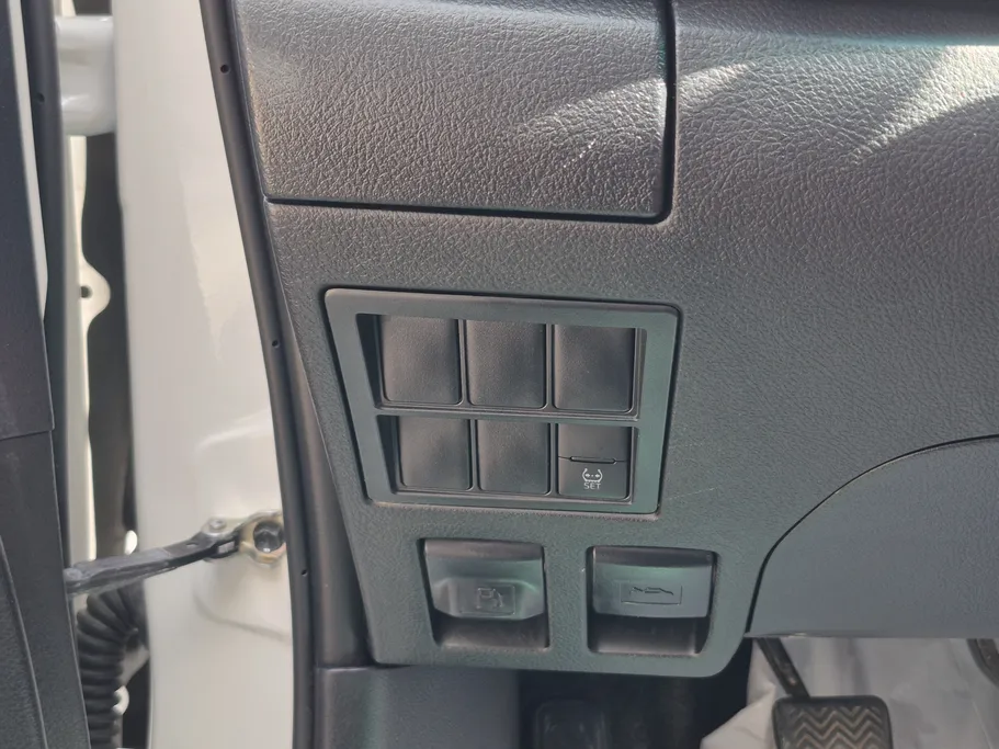 2023 Toyota Hilux GL 