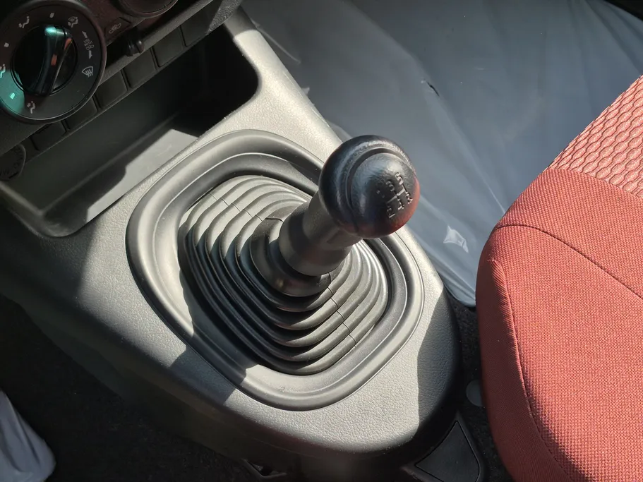 2023 Toyota Hilux GL 