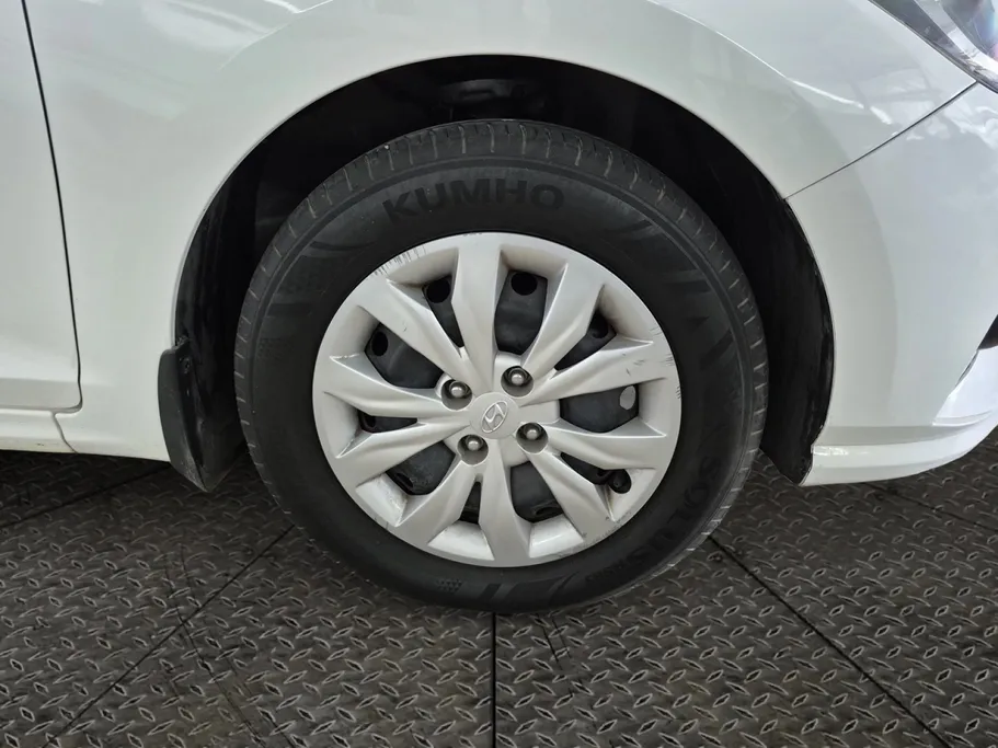 2022 Hyundai Accent Smart 