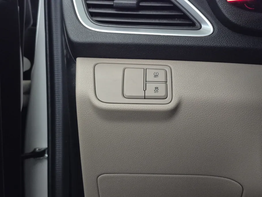 2022 Hyundai Accent Smart 