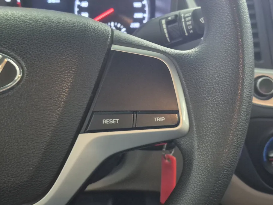 2022 Hyundai Accent Smart 