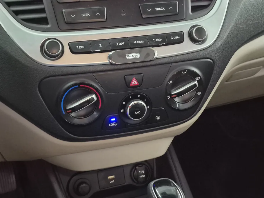 2022 Hyundai Accent Smart 