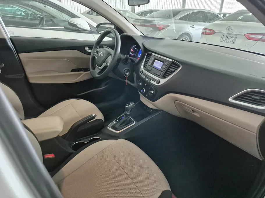 2022 Hyundai Accent Smart 