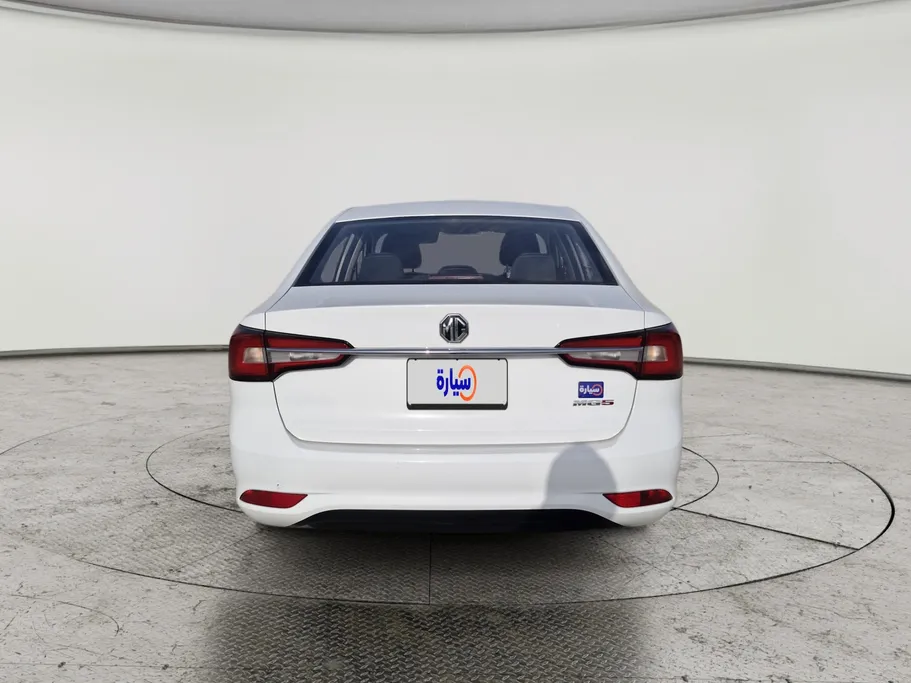 2023 MG 5 STD 