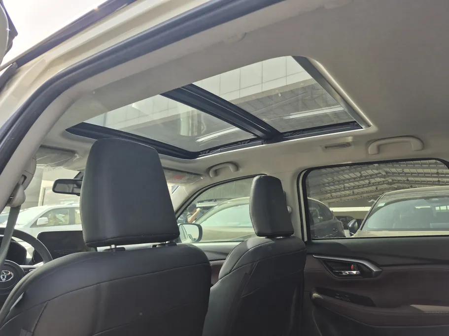 2025 Toyota Urban Cruiser GLX 