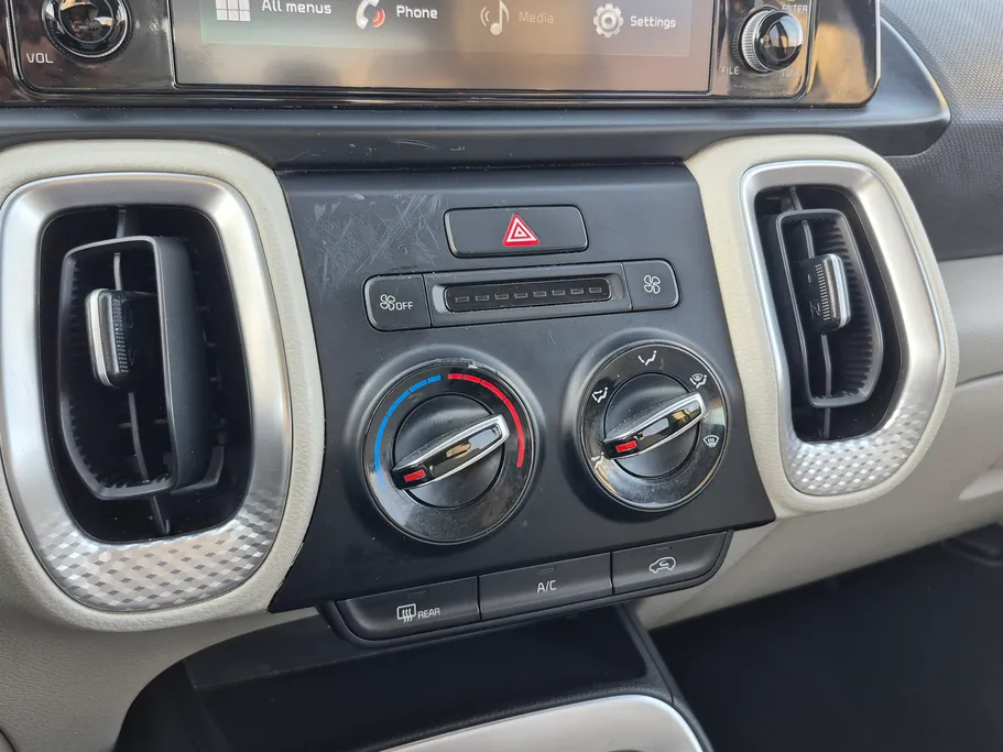 كيا سونيت LX 2022 